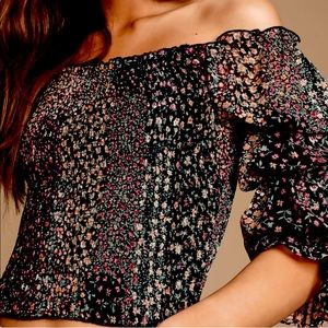 Lulu’s Black Floral Off-the-shoulder Top